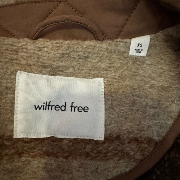 Aritzia Wilfred brown plaid canyon jacket - Picture 3 of 3